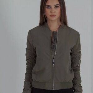 MANIERE DE VOIR Army Green Bomber - Size s